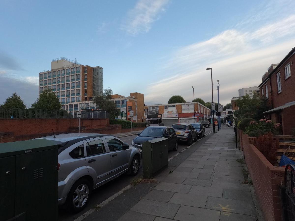 Lbt Property Ltd London Exterior foto